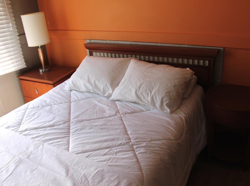 Toronto Central Hotel Quarto foto